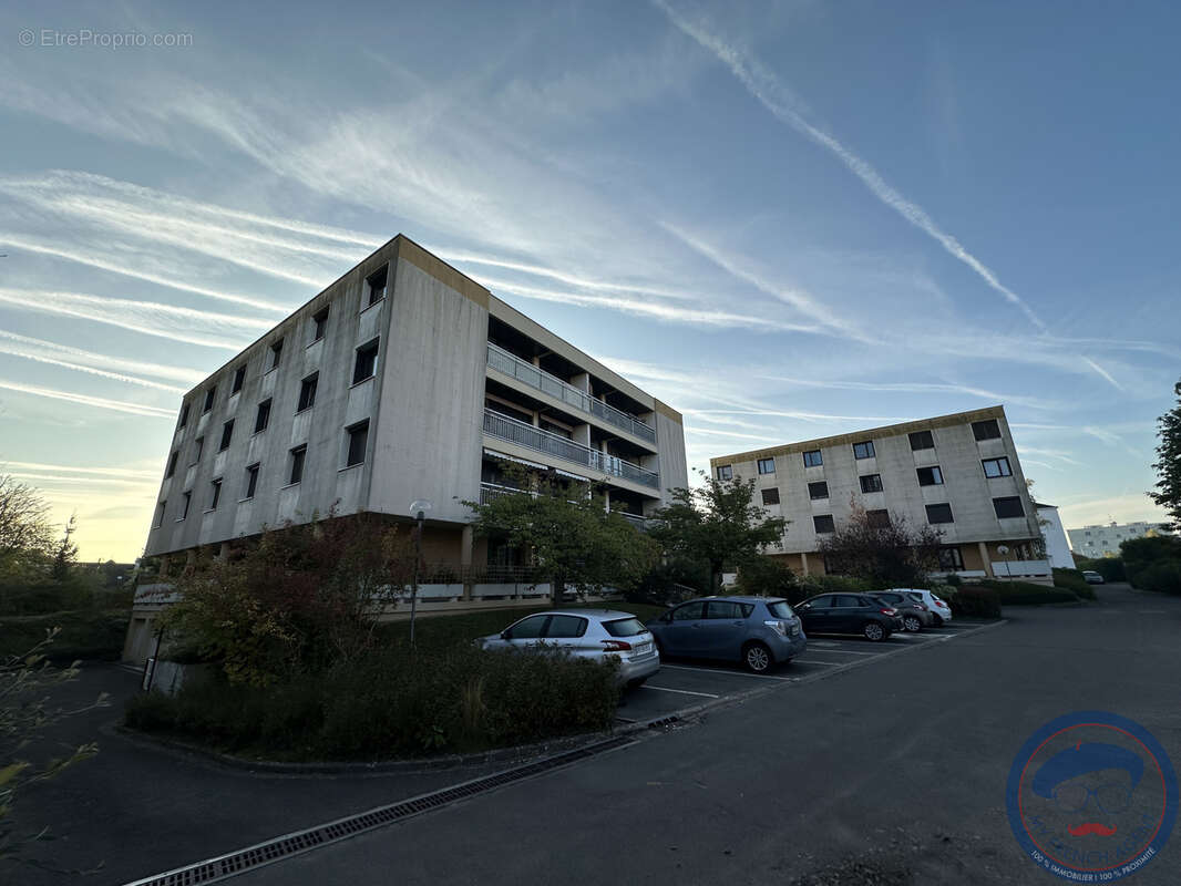 Appartement à SAINT-CYR-SUR-LOIRE