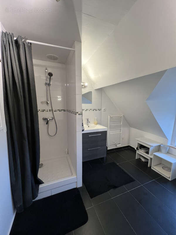 Maison à COSNE-COURS-SUR-LOIRE