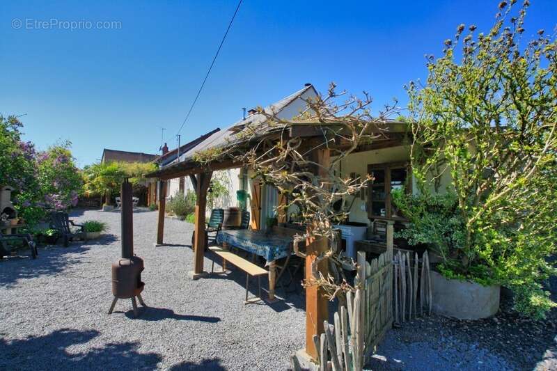Maison de campagne, 3 chambres, sur un terrain de 4450 m² - photo 12