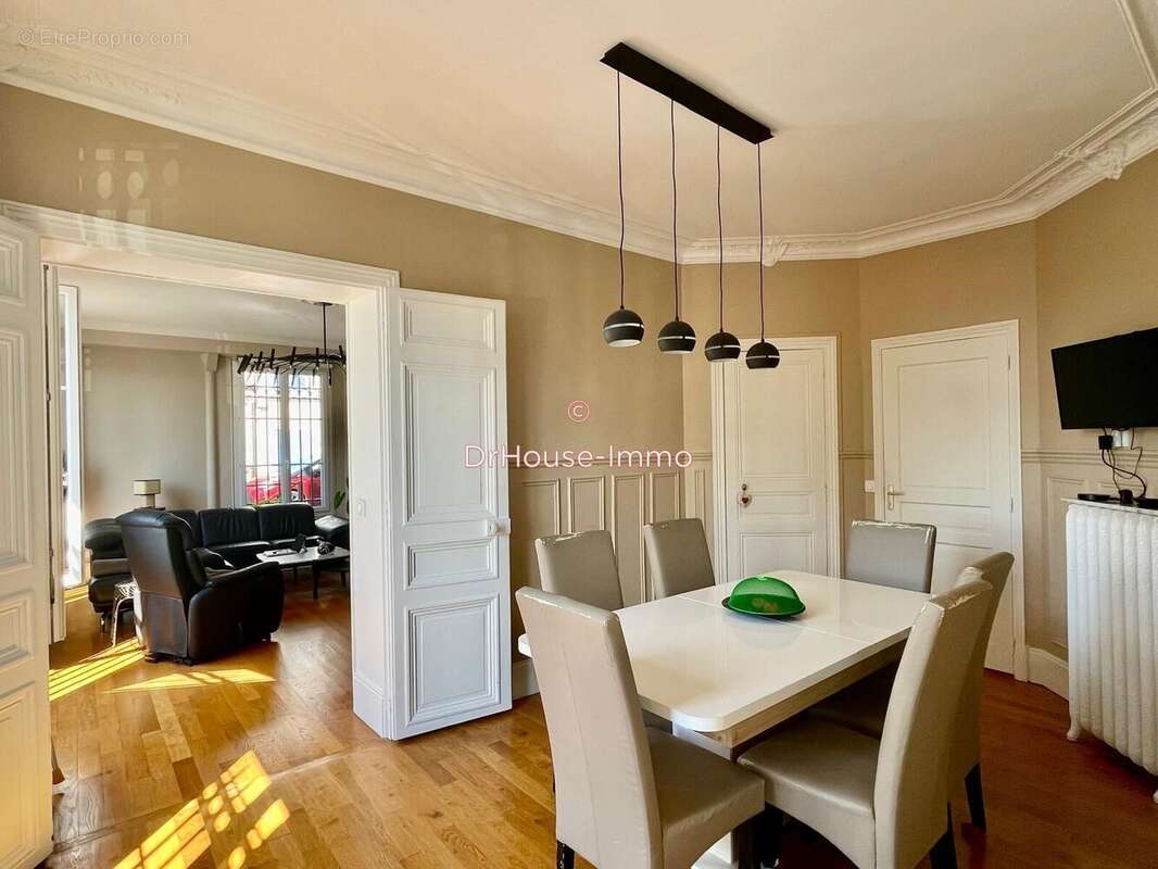 Appartement à MEULAN