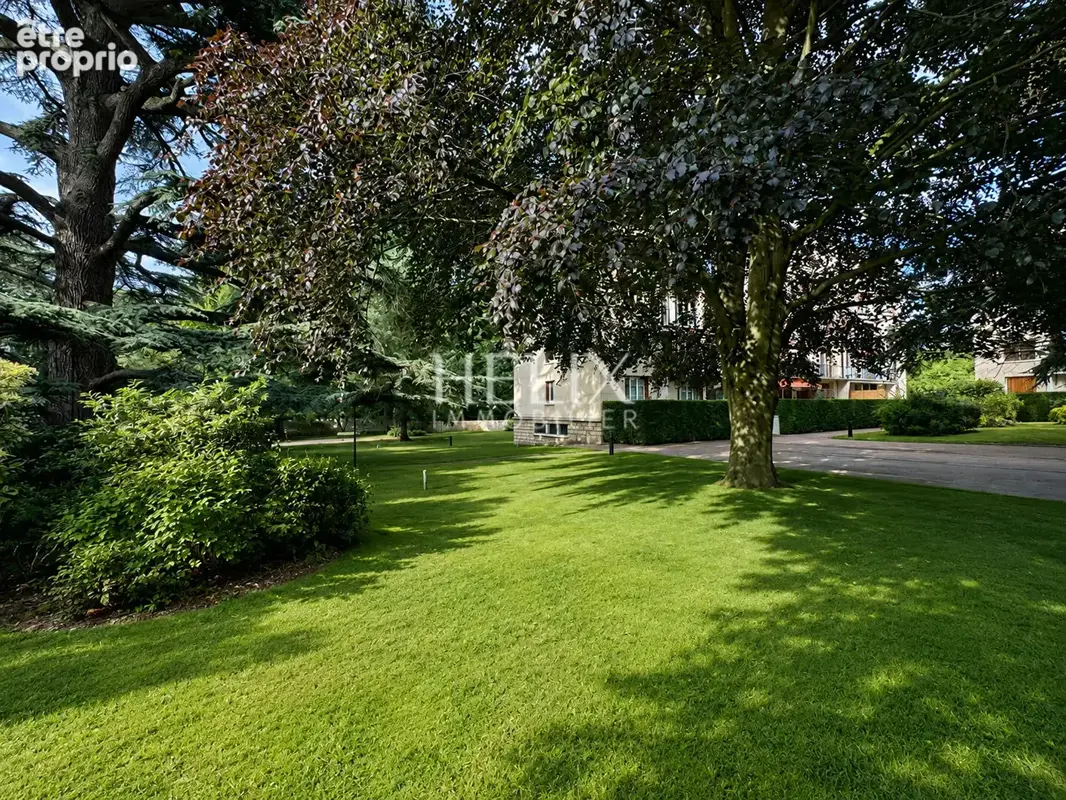 Appartement balcon sur parc, vue forêt Saint-Germain-en-Laye RER A, facile lycée international - photo 17