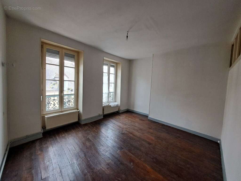 Appartement à AUTUN