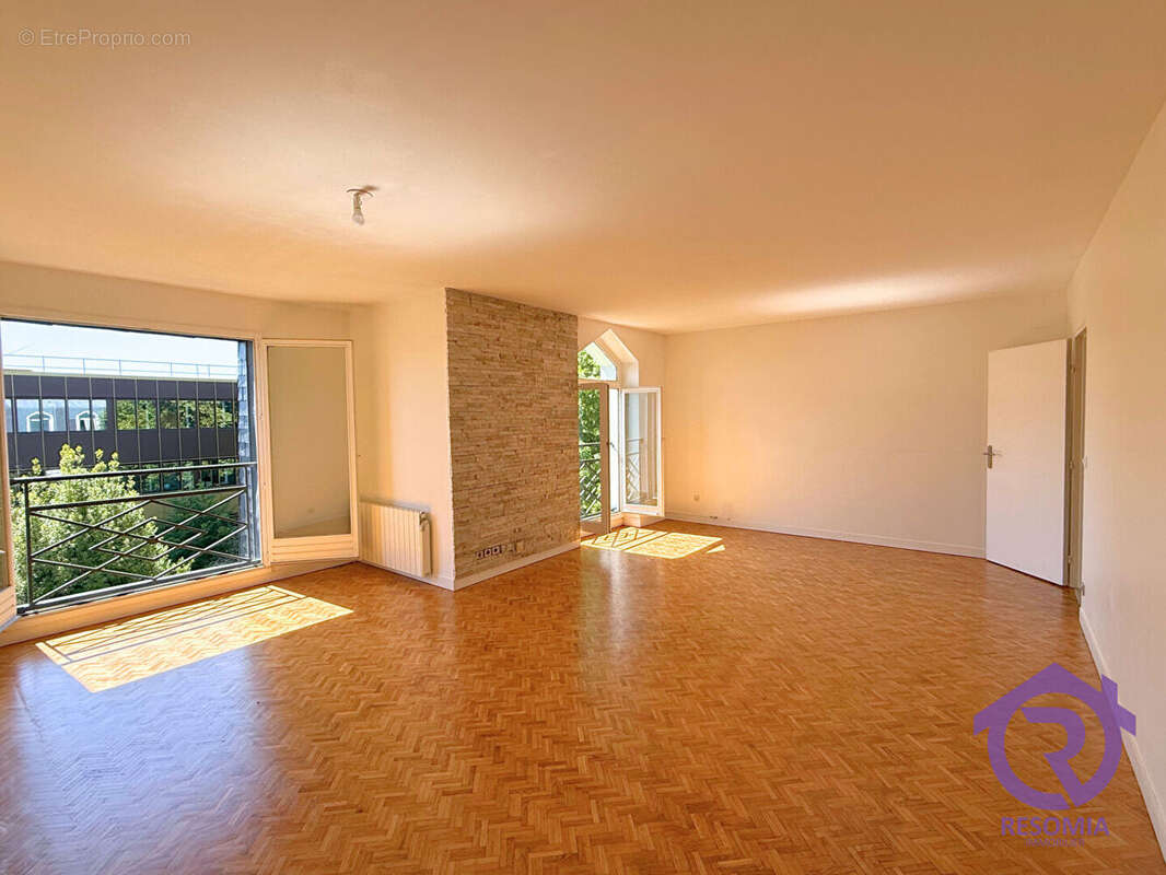 Appartement à CHATILLON