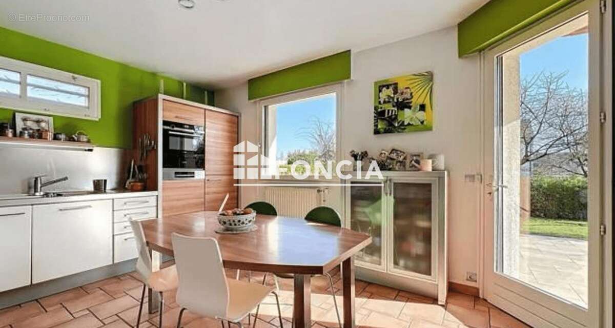 Maison à CARRIERES-SUR-SEINE