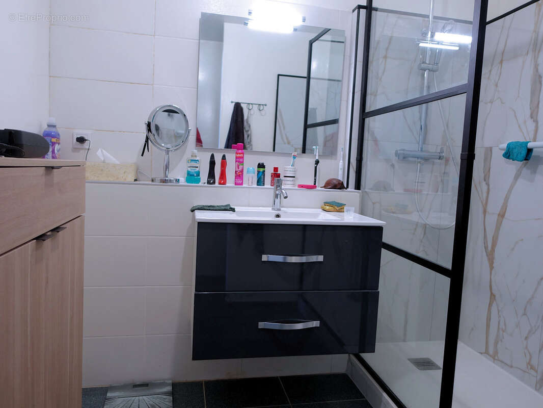 Appartement à SAINT-DENIS