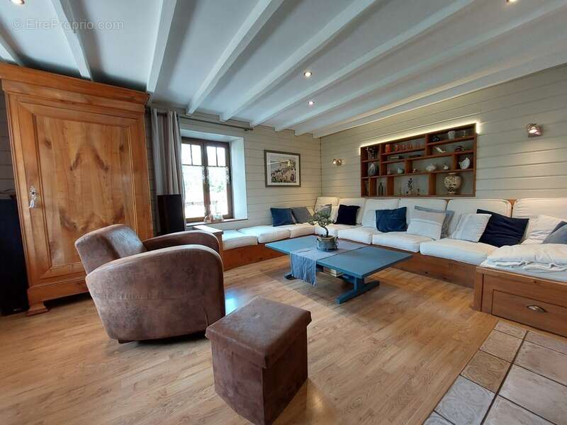 Maison à NOVALAISE