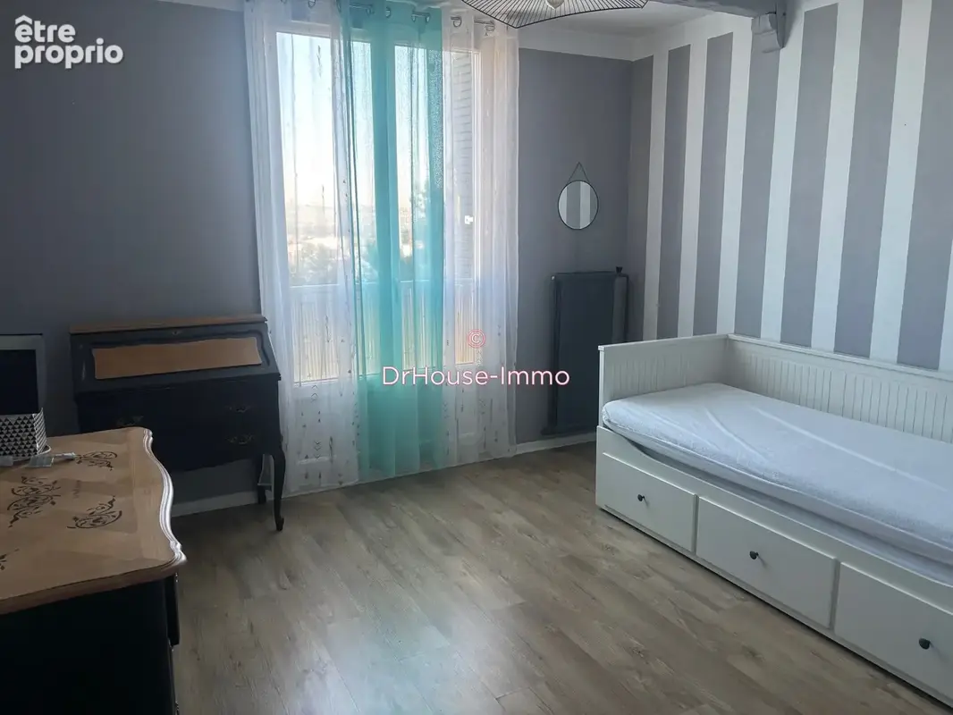 Appartement 4 pièces 92 m² à vendre à Chateauneuf-Les-Martigues (13220) - photo 4