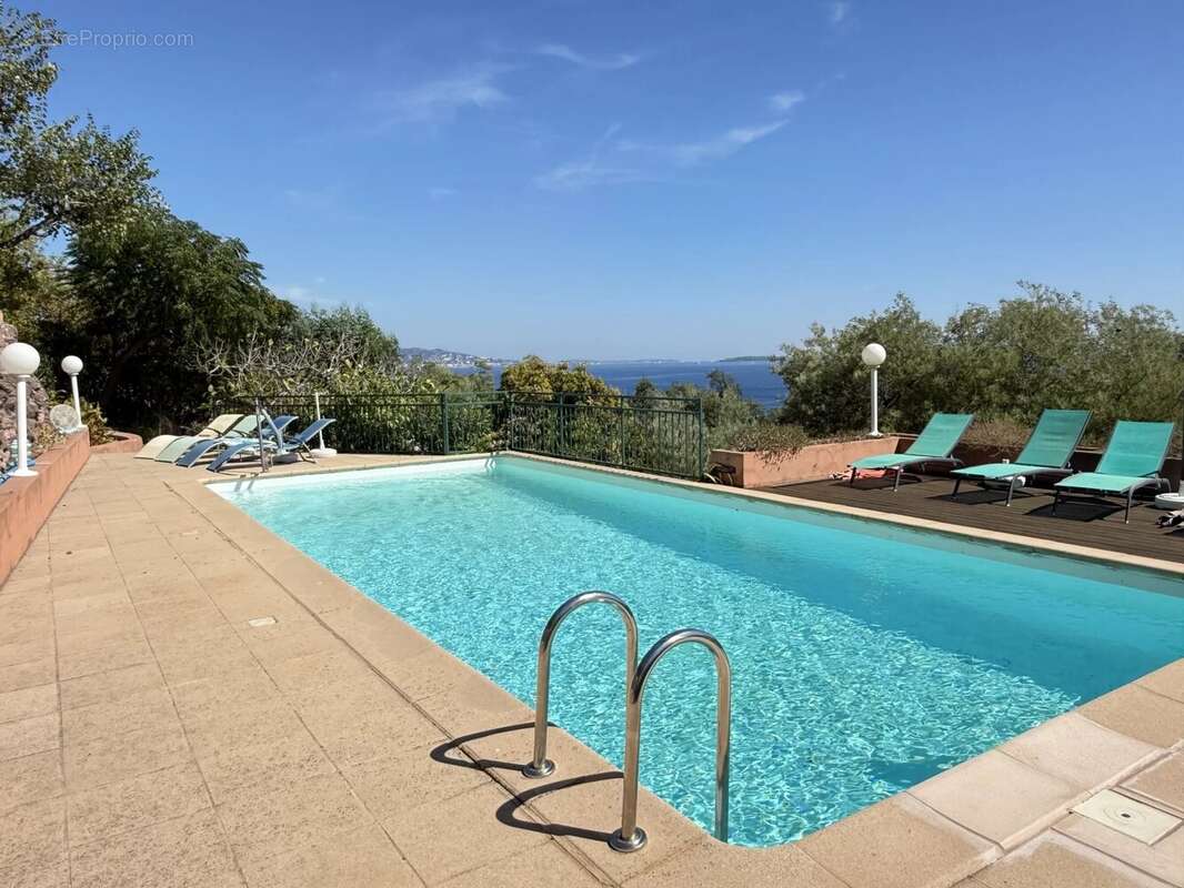 Maison à THEOULE-SUR-MER