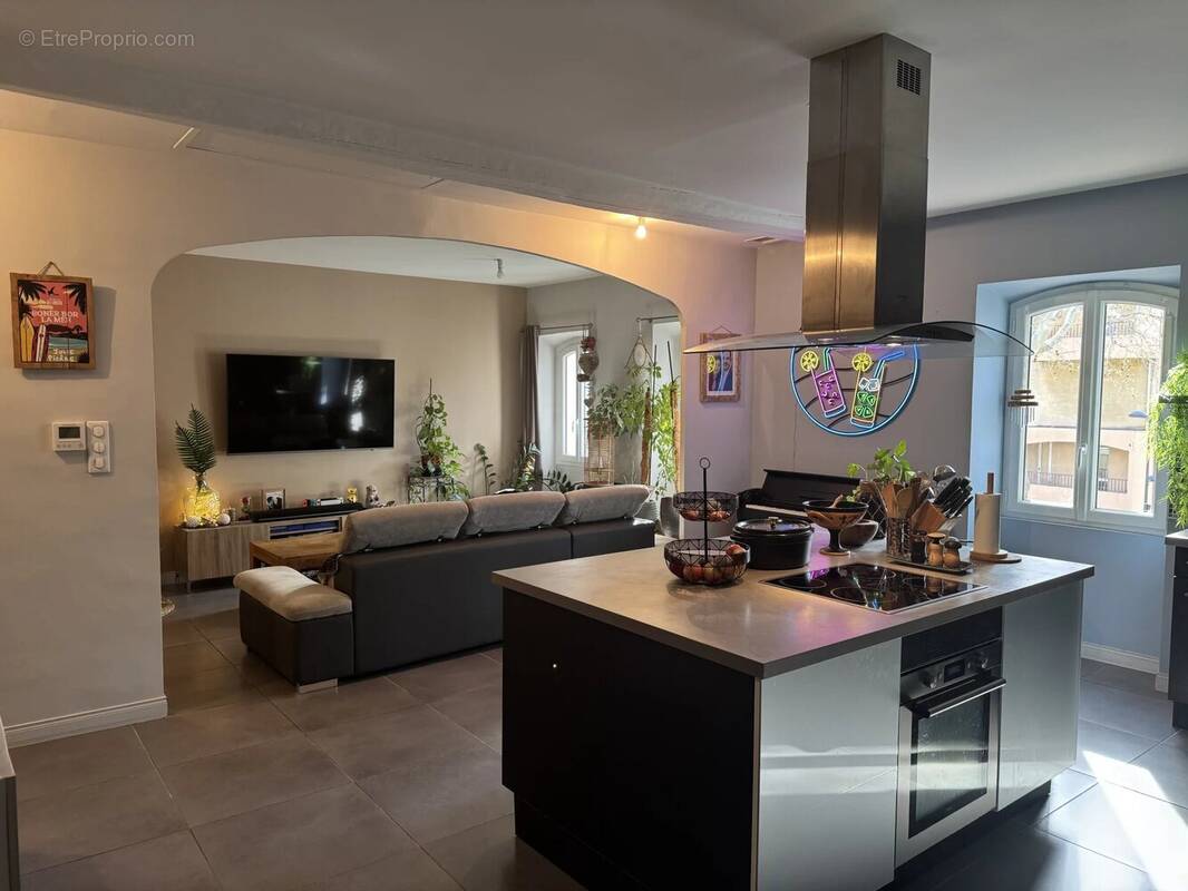 Appartement à SALON-DE-PROVENCE