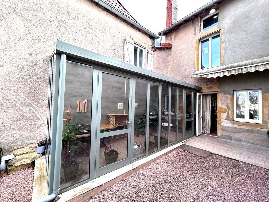 Appartement à FLEURY-LA-MONTAGNE
