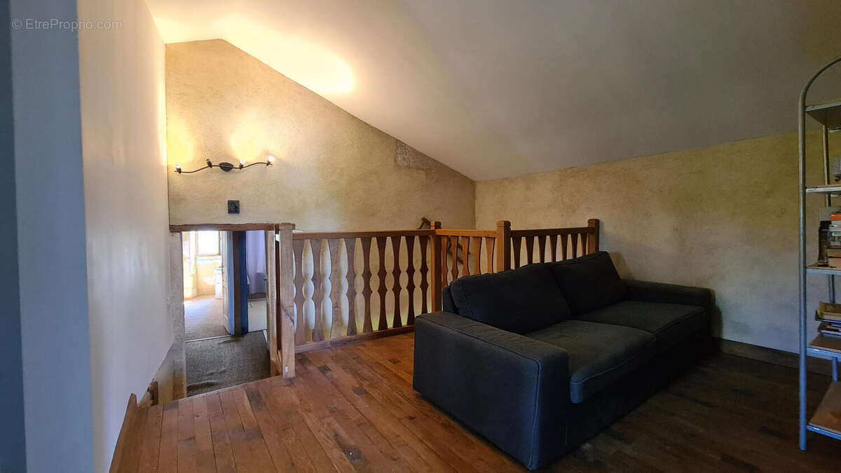 Jolie maison de village. 4 chambres, jardin clos, piscine. Proche Aubeterre. - photo 16