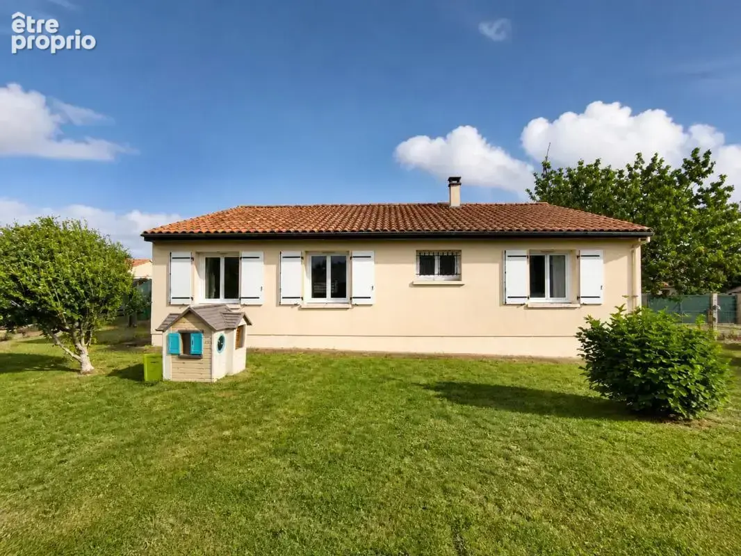 Maison de 4 pièces de 100 m² à Saint-Yrieix-sur-Charente - photo 3