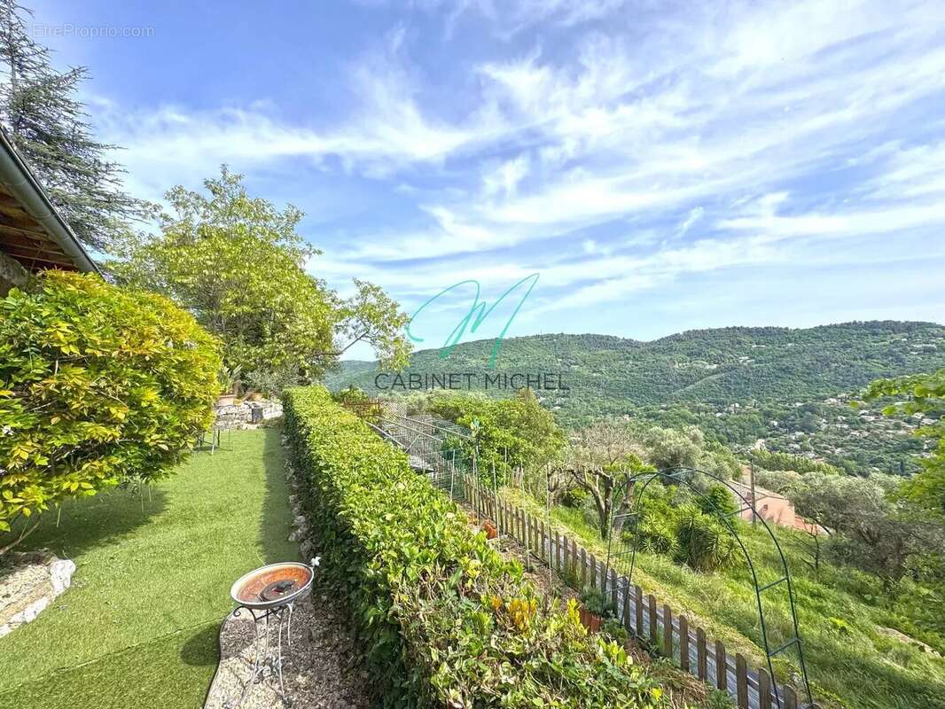 Maison à LE BAR-SUR-LOUP