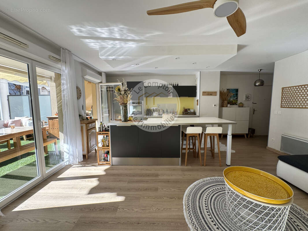 Appartement à MARSEILLE-10E