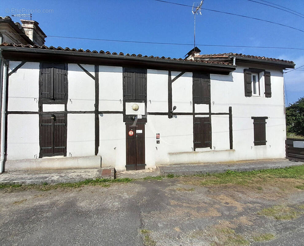 Maison à CREON-D'ARMAGNAC