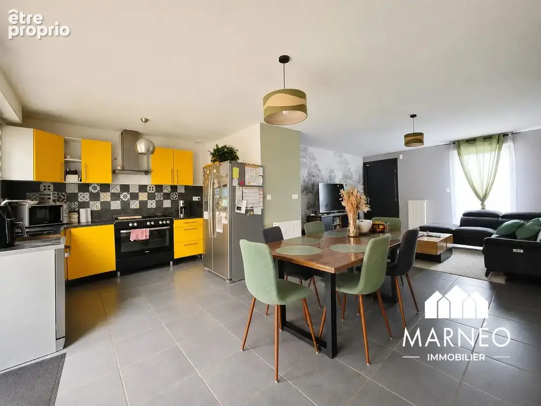 Maison 6 pièces 99 m² à vendre à Fagnieres (51510) - photo 5