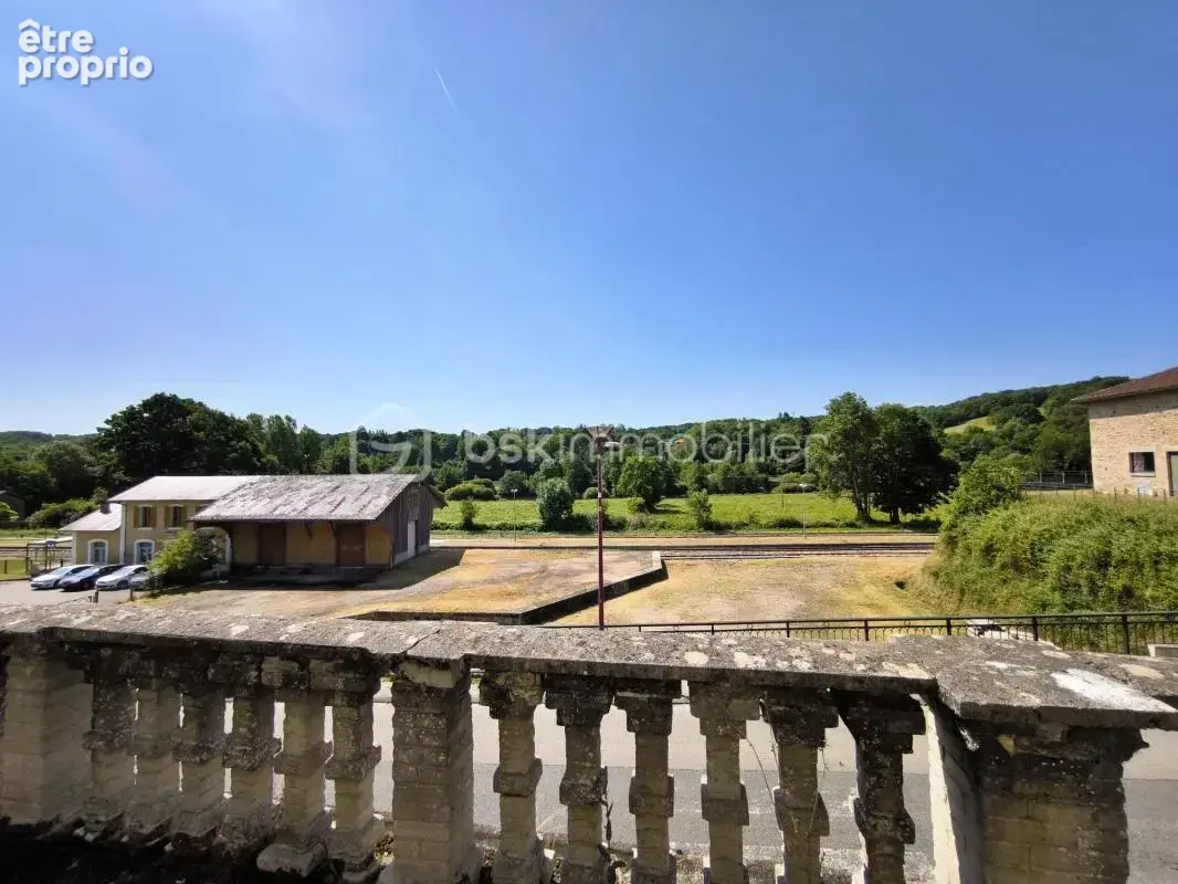 Ensemble immobilier de caractère à rénover - photo 10
