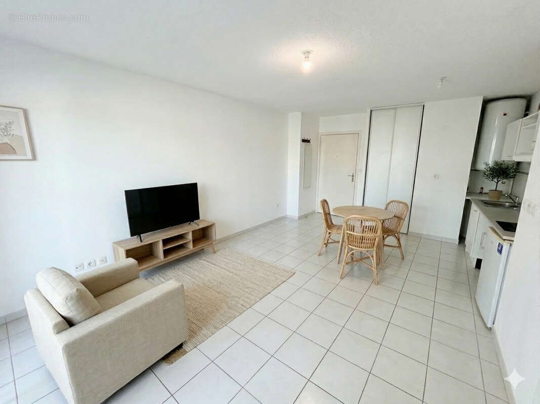 MONTPELLIER (34) Appartmement T2 de 41,5 m2 + Terrasse 9 m2 - photo 6