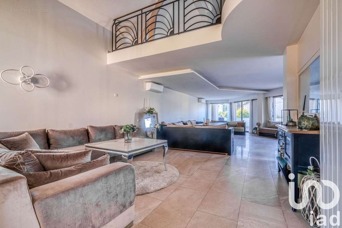 Photo 8 - Maison à VAUJOURS