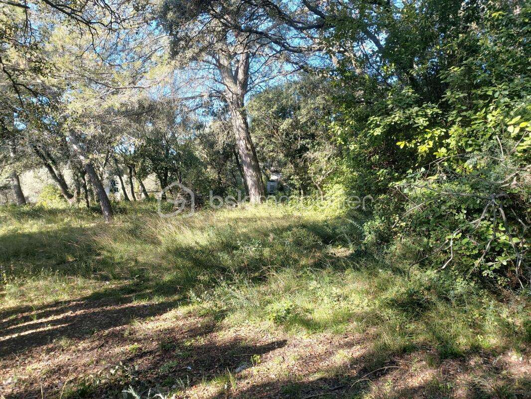 Terrain à SOMMIERES