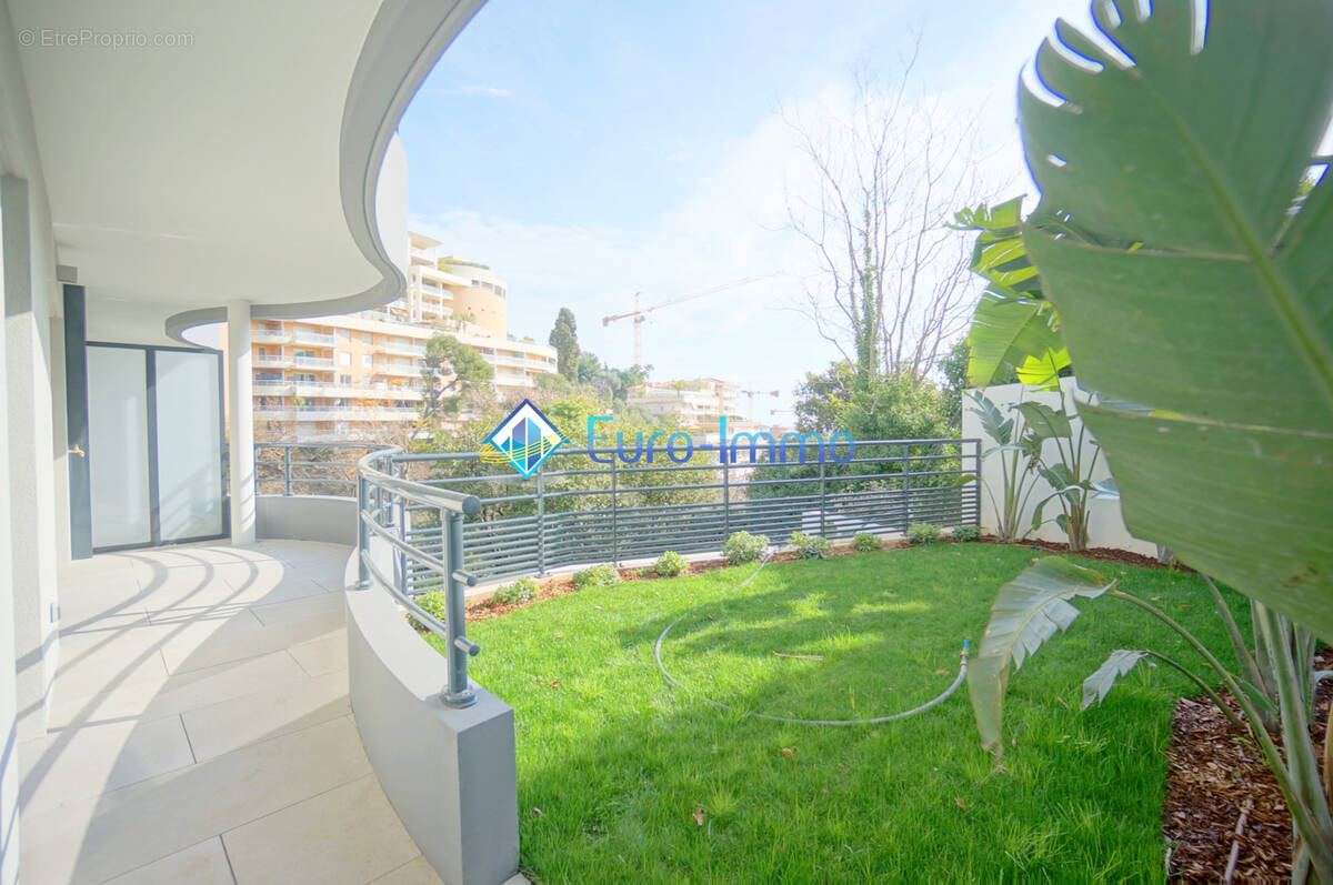 Appartement à BEAUSOLEIL