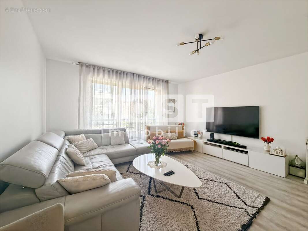 Appartement à ASNIERES-SUR-SEINE