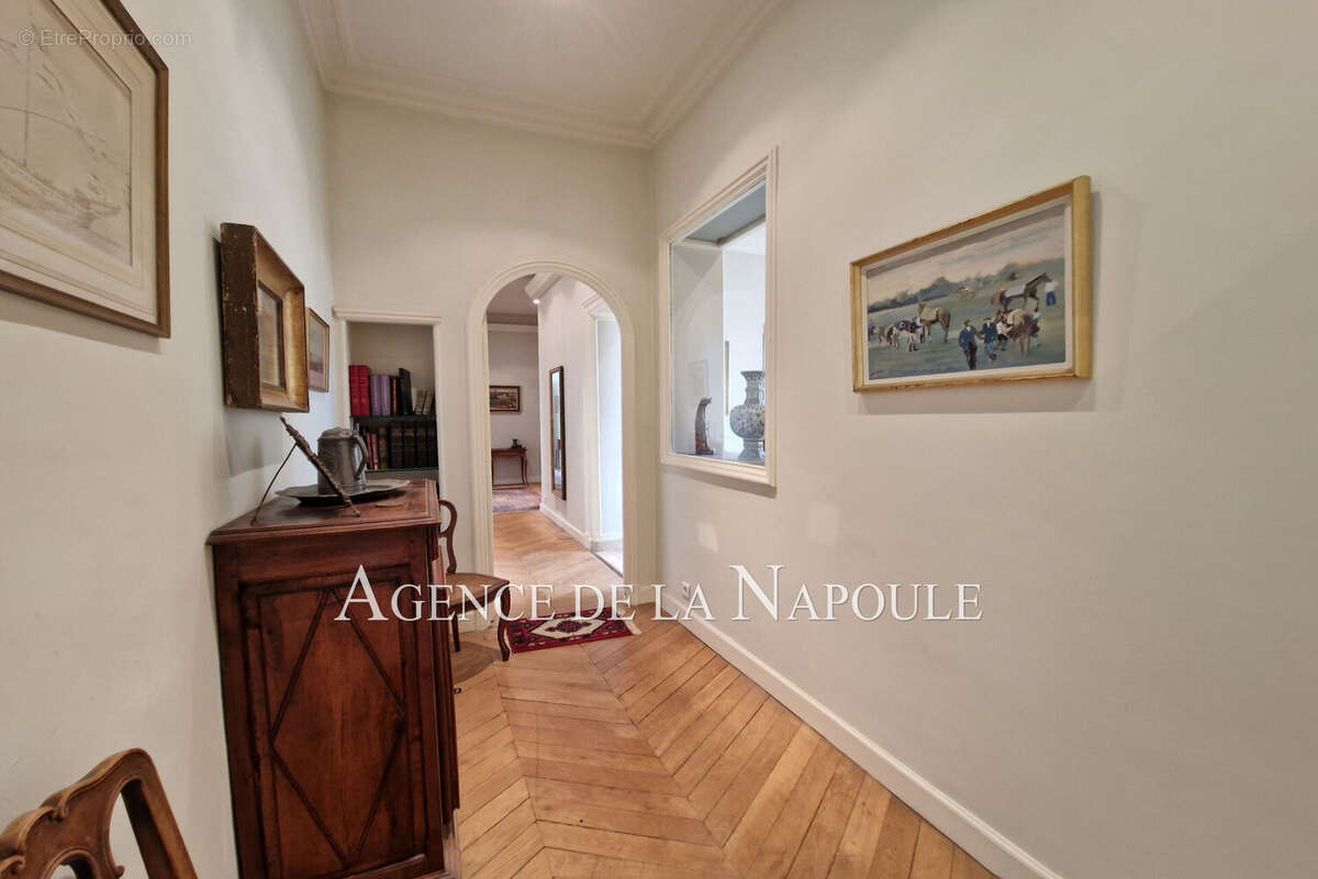 Appartement à CANNES