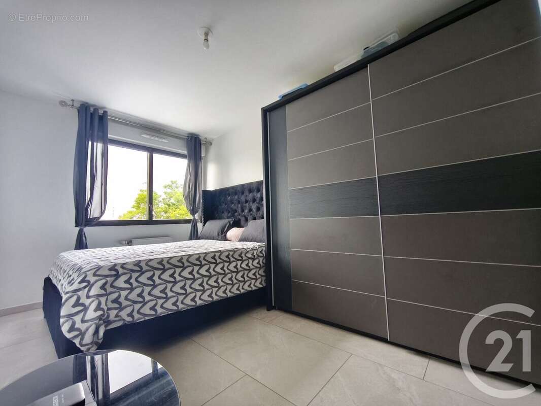 Appartement à SAINT-FONS