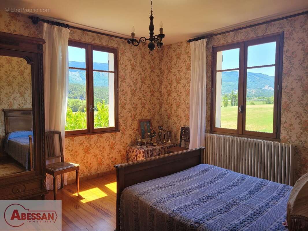 Maison à LAGRAND