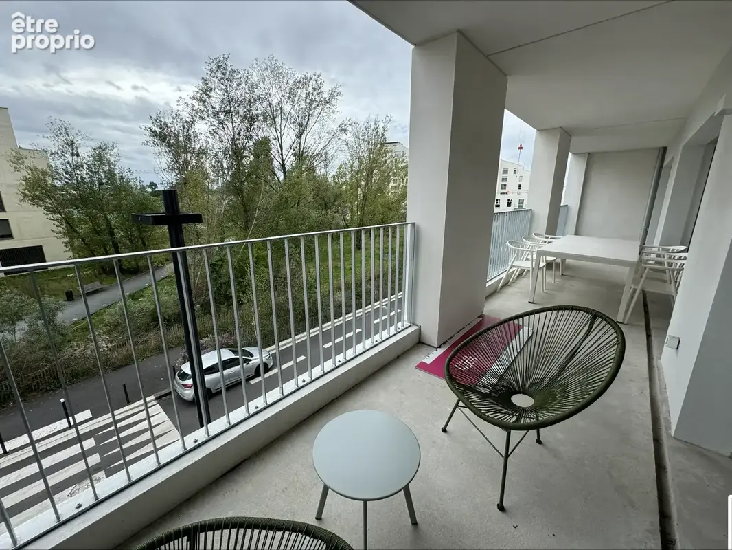 Terrasse - Parking - Notaire réduit - photo 2