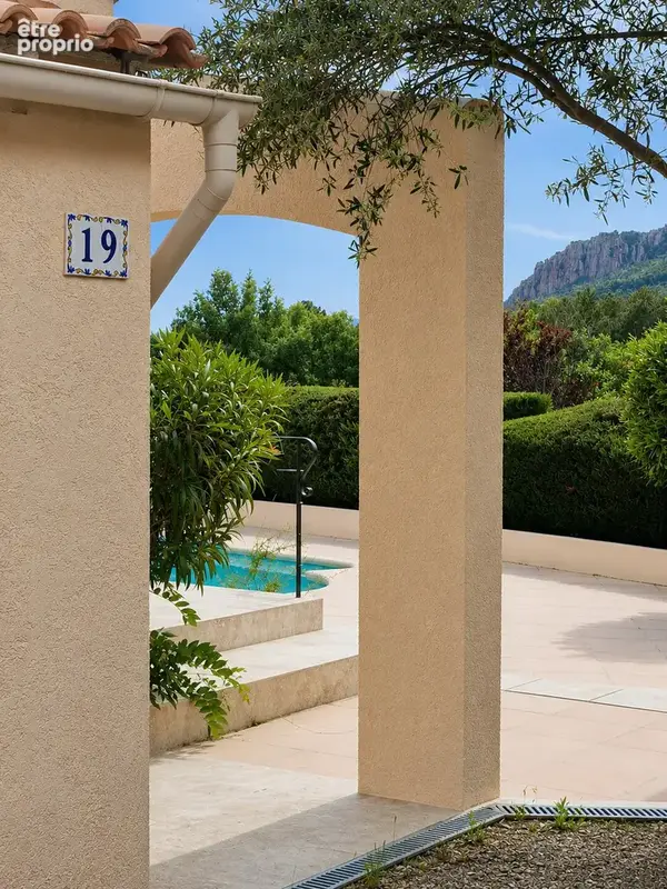 Maison 5 pièces 115 m² à vendre à Bagnols-En-Foret (83600) - photo 93