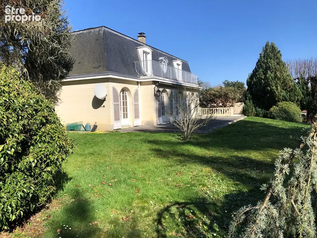Maison individuelle  mansart  avec beau jardin arbore au calme - photo 2