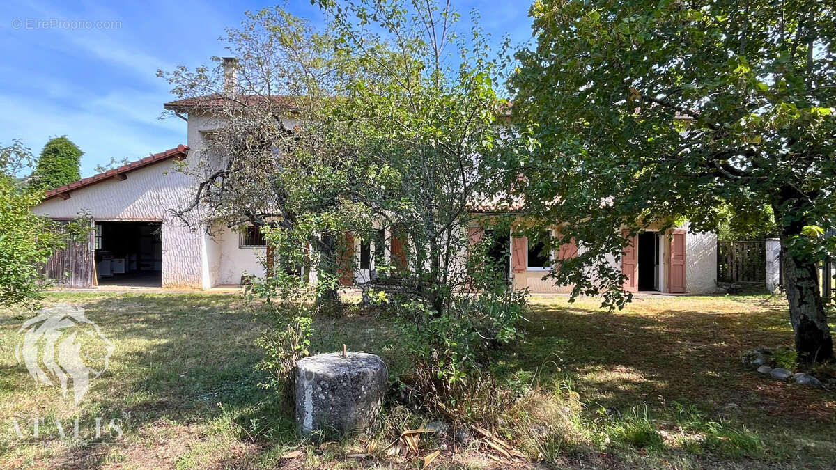 Maison à SAINT-THOMAS-EN-ROYANS