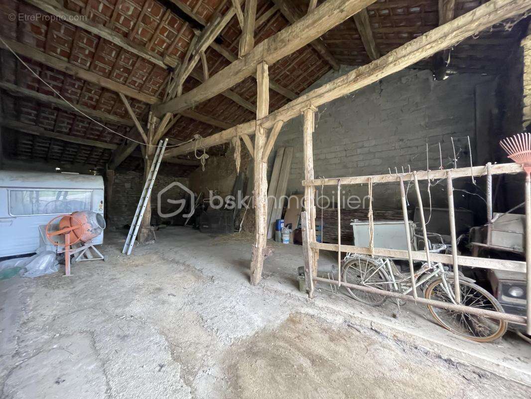Maison à WASSY