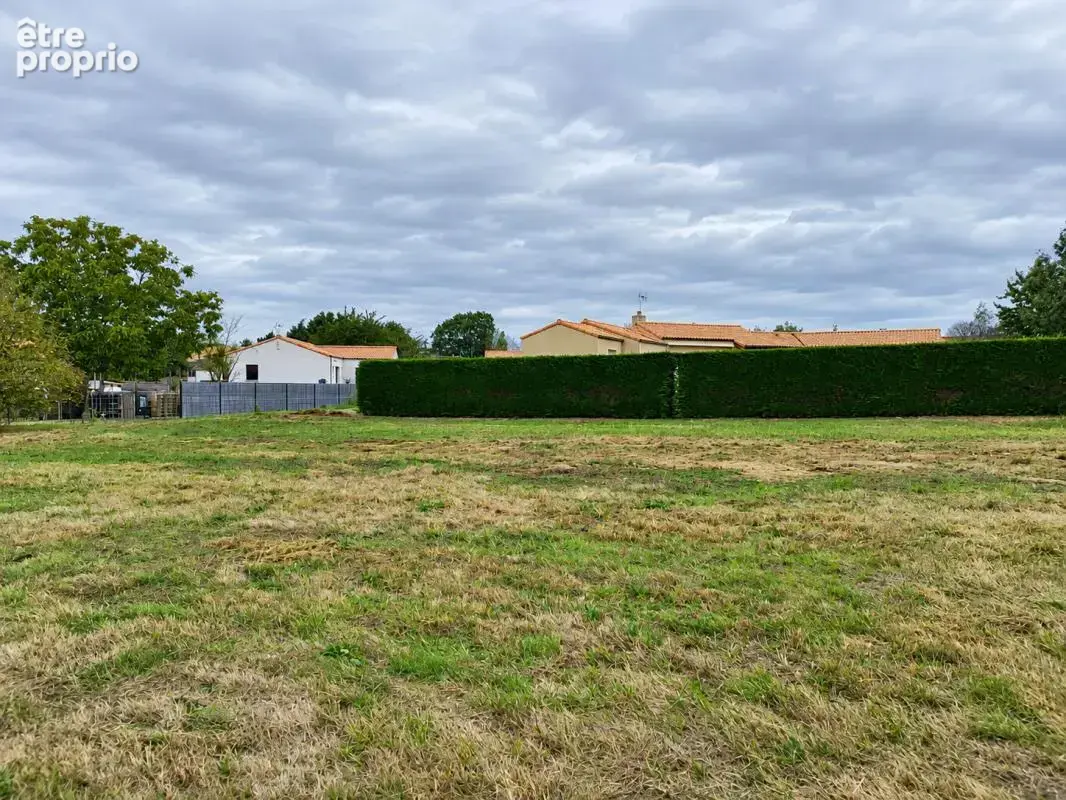 Terrain constructible 884m2 - photo 3