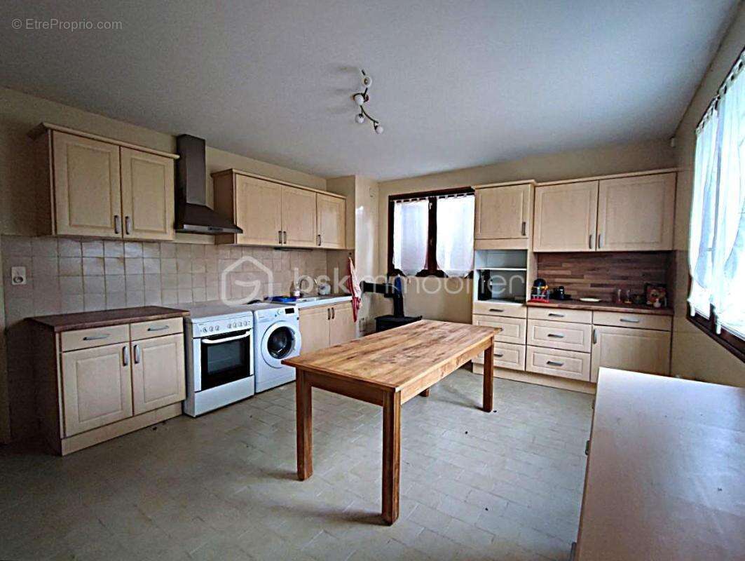 Maison à SAINT-JEAN