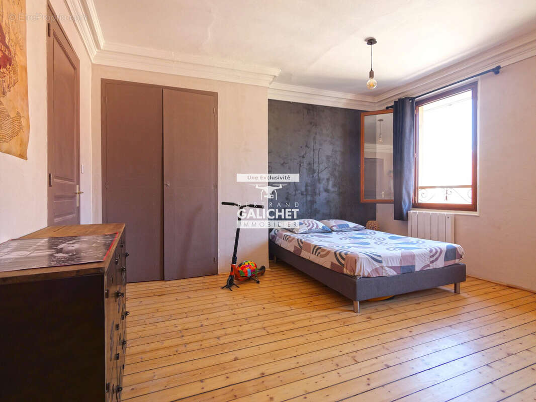 Appartement 124 m² à Gap  - photo 8