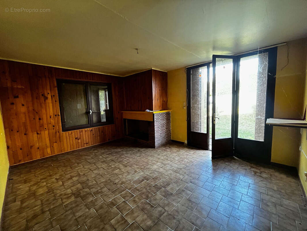 Toulousaine de 247 m² habitable environ avec grenier et jardin - photo 6