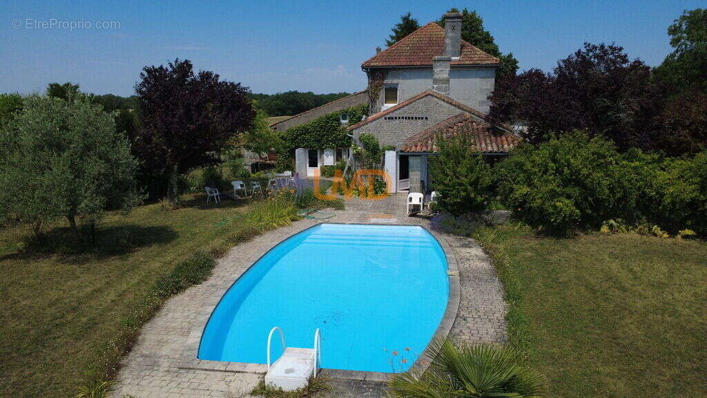 Maison bourgeoise avec Piscine - photo 3