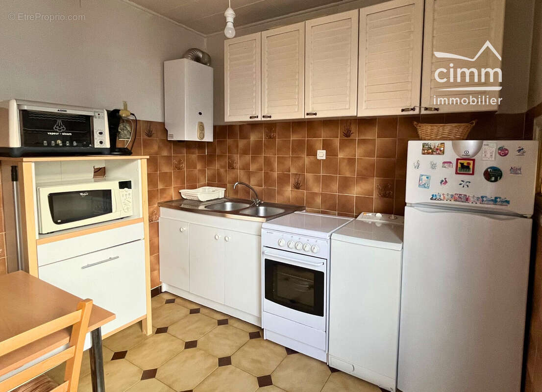 Appartement à FONTAINE