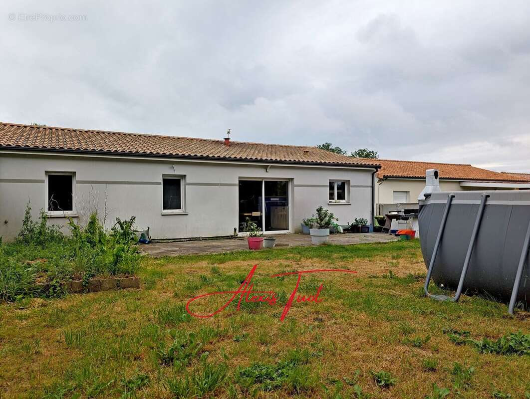 Maison 90 m² à Cubnezais  - photo 11