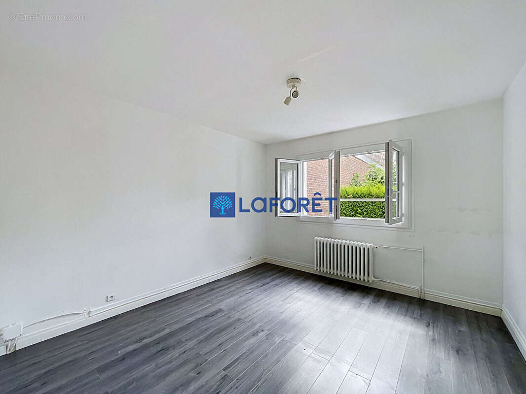 Immeuble Sotteville-lès-Rouen 9 pièces 140 m2 - photo 9
