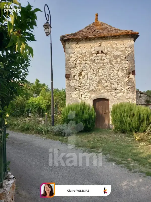 Au cœur d'un village typique, demeure de charme, avec dépendances - photo 21