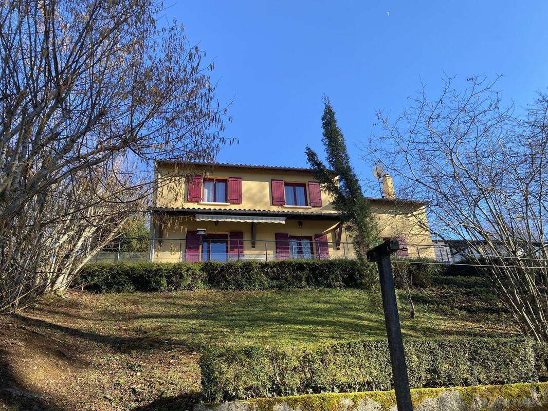 Maison à COULOUNIEIX-CHAMIERS
