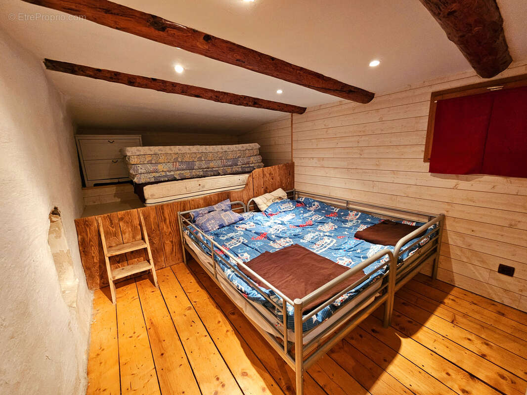 Appartement à SAINT-PONS