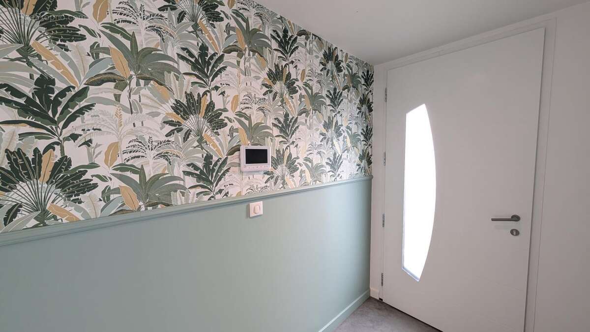 Maison à SAINT-LAURENT-DE-MURE