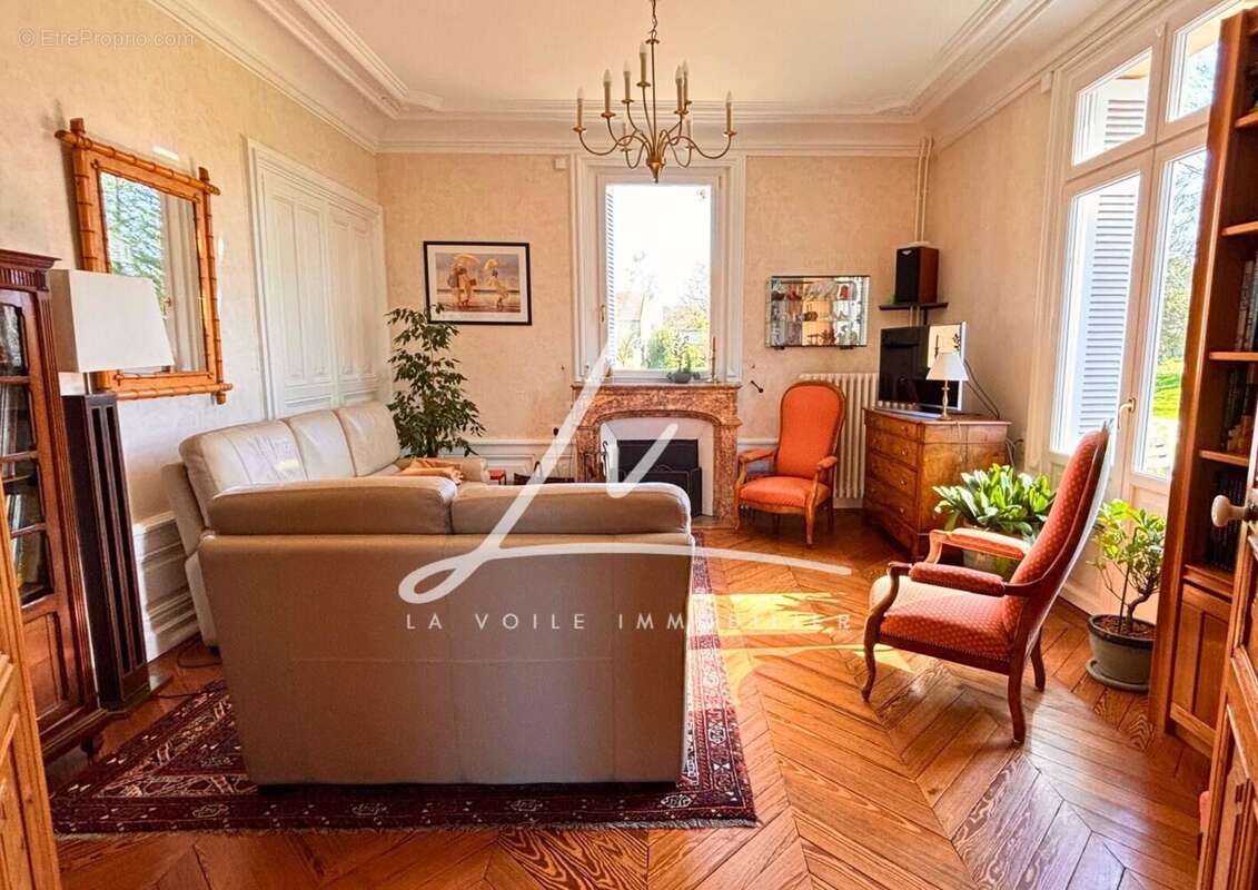 Maison à DOUVRES-LA-DELIVRANDE