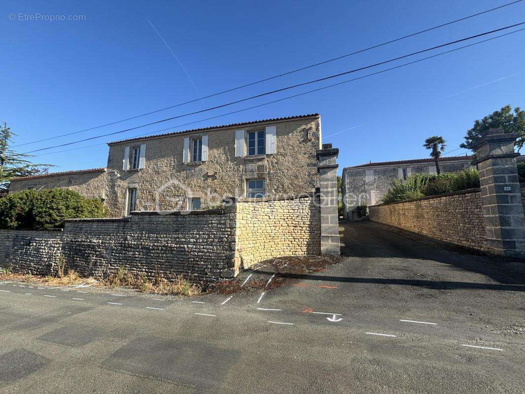 Découvrez le charme intemporel à fort potentiel - photo 4