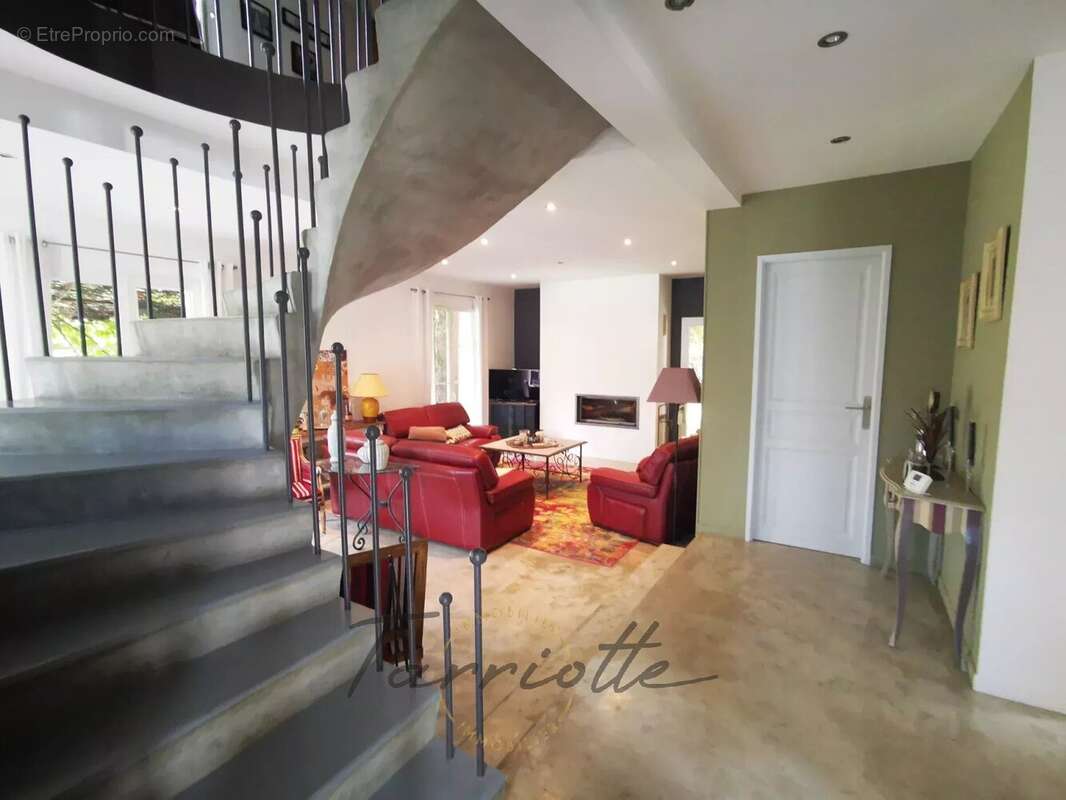 VILLA - 10672 - photo 27