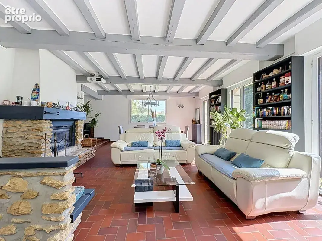 Propriete familliale - 205m² - 5 chambres - sous sol total - 5602m² de jardin - 60140 bailleval - photo 8